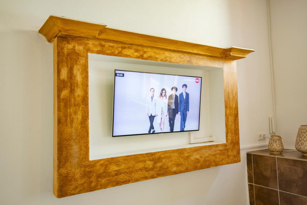 Apartment Mit Kleinem Innenhof Im Erdgeschoss Fuer Bis Zu 4 Personen Klotten Exterior photo